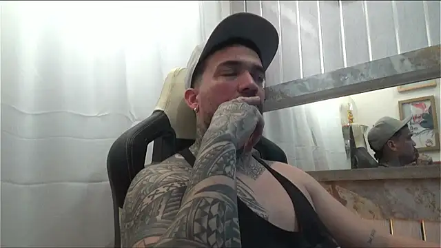 Angel sex latin online show from 10/10/25, 04:44