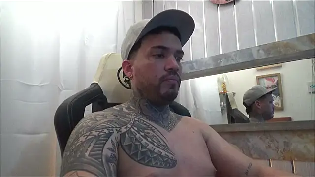 Angel sex latin online show from 10/12/25, 04:00