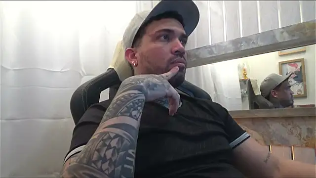 Angel sex latin online show from 10/20/25, 06:03