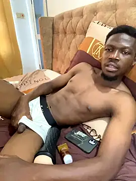 sknzy09 online show from 11/07/25, 02:17