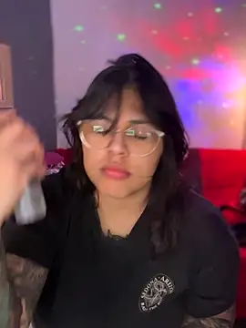 Snapshot of miacanela_xo chatting on 11/22/25, 01:37 miacanela xo online show from 11/22/25, 01:37