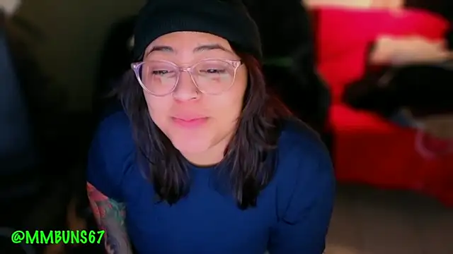 Snapshot of miacanela_xo chatting on 11/29/25, 02:58 miacanela xo online show from 11/29/25, 02:58