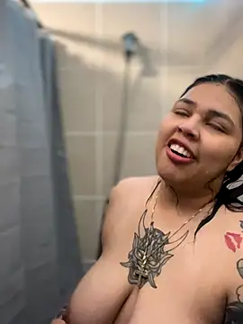 Snapshot of miacanela_xo chatting on 12/04/25, 04:22 miacanela xo online show from 12/04/25, 04:22