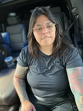 miacanela xo online show from 06/08/26, 10:32