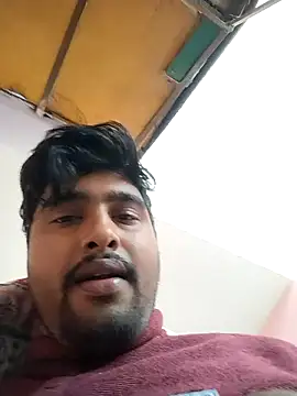 Snapshot of SweetFatBoy chatting on 12/11/24, 07:42 SweetFatBoy online show from 12/11/24, 07:42