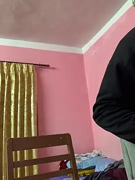 Snapshot of SweetFatBoy chatting on 01/13/25, 04:30 SweetFatBoy online show from 01/13/25, 04:30