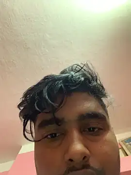 Snapshot of SweetFatBoy chatting on 01/16/25, 04:07 SweetFatBoy online show from 01/16/25, 04:07