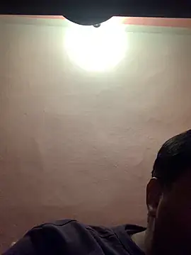 Snapshot of SweetFatBoy chatting on 02/08/25, 04:04 SweetFatBoy online show from 02/08/25, 04:04