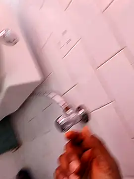 Snapshot of SweetFatBoy chatting on 02/11/25, 09:53 SweetFatBoy online show from 02/11/25, 09:53