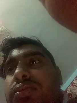 Snapshot of SweetFatBoy chatting on 03/08/25, 04:28 SweetFatBoy online show from 03/08/25, 04:28