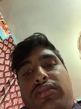 Snapshot of SweetFatBoy chatting on 11/20/25, 06:40 SweetFatBoy online show from 11/20/25, 06:40