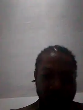 Snapshot of Blackpenis28 chatting on 09/21/25, 11:39 Blackpenis28 online show from 09/21/25, 11:39