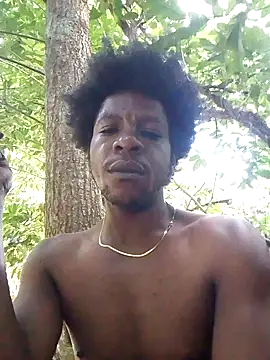 Snapshot of Blackpenis28 chatting on 10/17/25, 02:41 Blackpenis28 online show from 10/17/25, 02:41