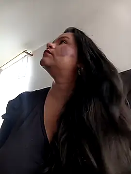 Julieta-tits online show from 07/16/26, 03:51