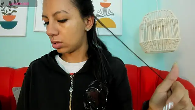 Tamaraakins online show from 01/15/25, 12:15