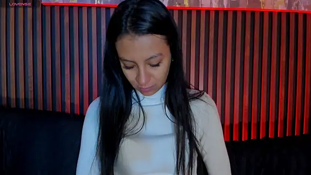 Tamaraakins online show from 11/12/25, 12:16