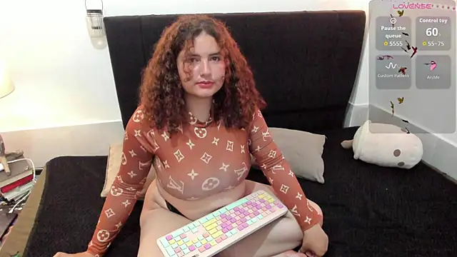 Snapshot of Manina_Molly_ chatting on 10/04/25, 08:40 Manina Molly  online show from 10/04/25, 08:40