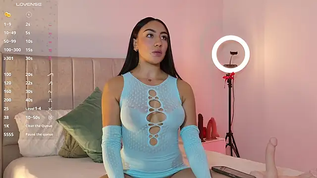 1m megan online show from 05/17/26, 04:32