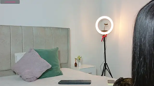 1m megan online show from 07/09/26, 04:16