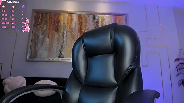 NicoleSanz  online show from 09/10/25, 09:53