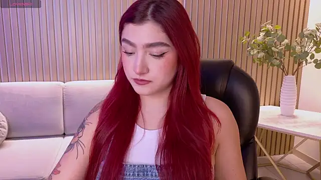 Snapshot of ViolettCastel chatting on 02/24/26, 07:34 ViolettCastel online show from 02/24/26, 07:34