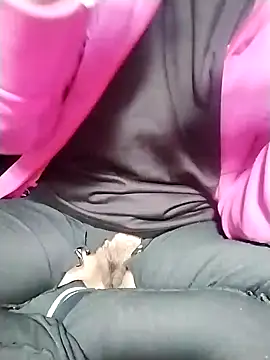 Snapshot of Dangky1 chatting on 01/31/25, 04:14 Dangky1 online show from 01/31/25, 04:14