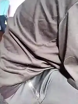 Snapshot of Dangky1 chatting on 02/01/25, 07:57 Dangky1 online show from 02/01/25, 07:57