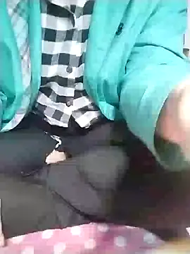 Snapshot of Dangky1 chatting on 02/11/25, 03:40 Dangky1 online show from 02/11/25, 03:40