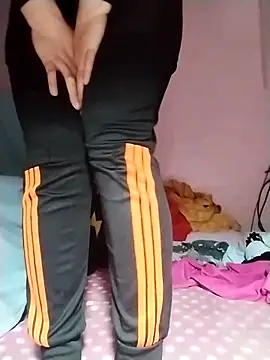 Snapshot of Dangky1 chatting on 02/16/25, 11:05 Dangky1 online show from 02/16/25, 11:05