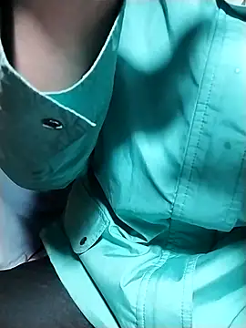 Snapshot of Dangky1 chatting on 02/26/25, 01:30 Dangky1 online show from 02/26/25, 01:30