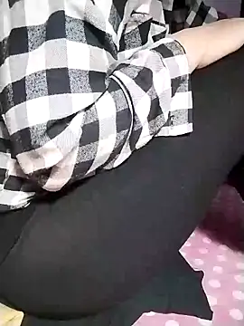 Snapshot of Dangky1 chatting on 02/27/25, 01:05 Dangky1 online show from 02/27/25, 01:05