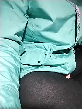 Snapshot of Dangky1 chatting on 02/27/25, 11:26 Dangky1 online show from 02/27/25, 11:26