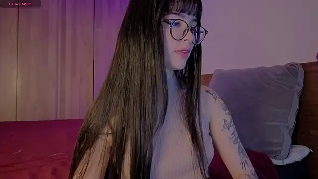 Roxxy mora online show from 06/25/26, 10:25