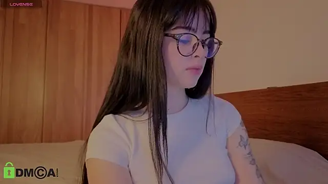 Roxxy mora online show from 07/23/26, 01:58