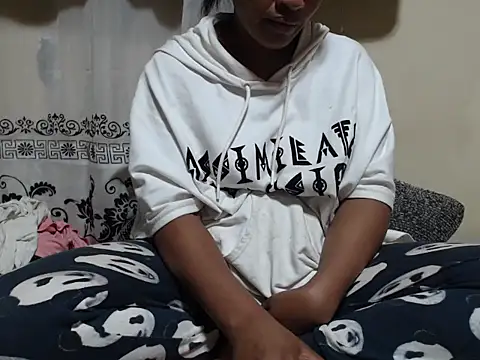 Snapshot of Linda_sexy chatting on 09/28/25, 03:39 Linda sexy online show from 09/28/25, 03:39