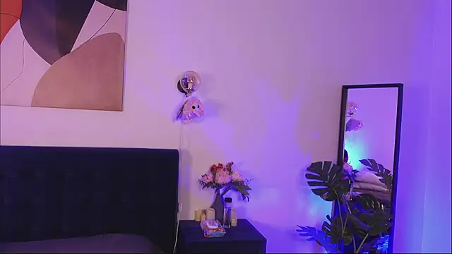 Snapshot of MrsPrude chatting on 02/23/25, 11:55 MrsPrude online show from 02/23/25, 11:55