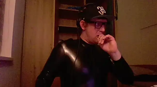 Bigthroaterboy online show from 02/02/25, 05:59