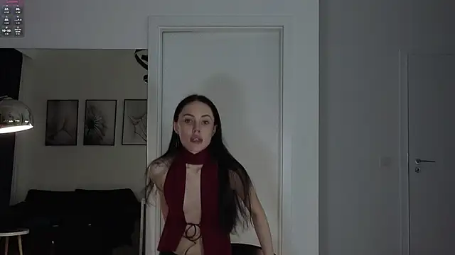 Snapshot of Sara_Tranquil chatting on 09/23/25, 08:34 Sara Tranquil online show from 09/23/25, 08:34