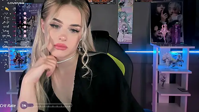 Snapshot of Ellen_Soft chatting on 02/13/25, 08:03 Ellen Soft online show from 02/13/25, 08:03