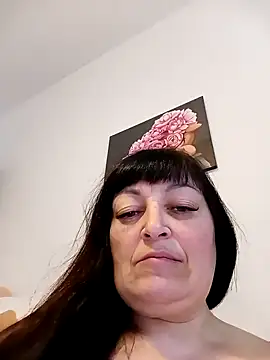 Snapshot of Women-pleasures chatting on 12/14/24, 08:13 Women-pleasures online show from 12/14/24, 08:13