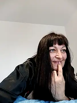 Snapshot of Women-pleasures chatting on 03/13/25, 08:26 Women-pleasures online show from 03/13/25, 08:26