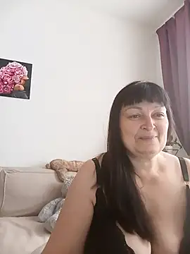 Snapshot of Women-pleasures chatting on 10/02/25, 06:31 Women-pleasures online show from 10/02/25, 06:31