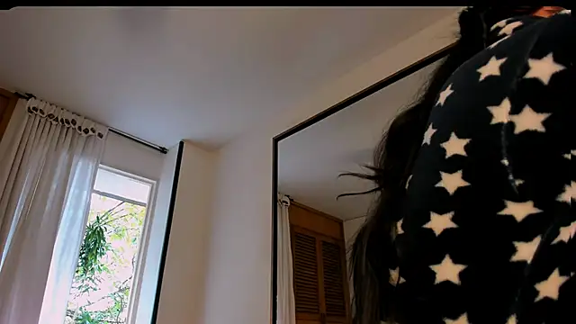 Snapshot of _Federica_Miller01 chatting on 03/11/25, 04:18  Federica Miller01 online show from 03/11/25, 04:18