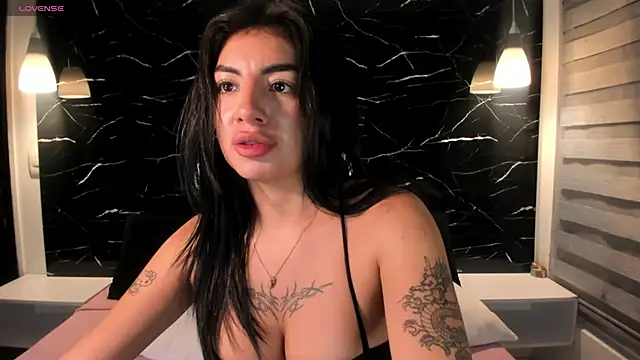 ANTONELLA  ROUSE  online show from 12/09/24, 04:56