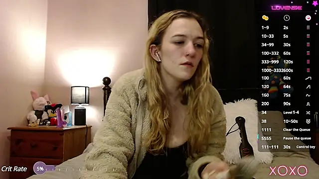 EllieeRose online show from 12/16/24, 05:49
