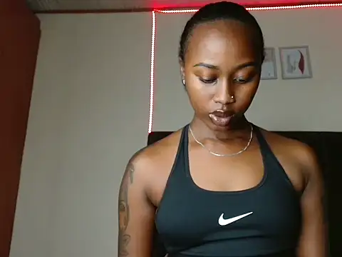 Snapshot of Miss_hot_candy chatting on 01/09/25, 03:34 Miss hot candy online show from 01/09/25, 03:34