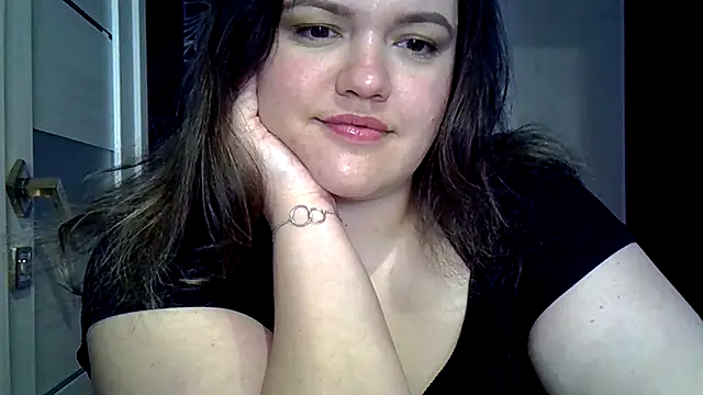 Snapshot of AnitaWillias chatting on 05/26/26, 12:34 AnitaWillias online show from 05/26/26, 12:34