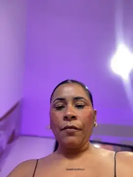 Snapshot of ANA_CARTER chatting on 10/16/25, 03:07 ANA CARTER online show from 10/16/25, 03:07