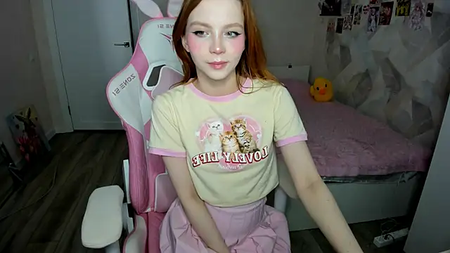 Snapshot of Passionate_Angels chatting on 10/22/25, 08:08 Passionate Angels online show from 10/22/25, 08:08