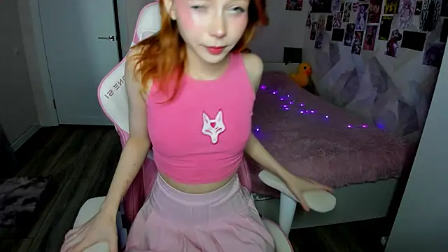 Snapshot of Passionate_Angels chatting on 11/14/25, 11:46 Passionate Angels online show from 11/14/25, 11:46